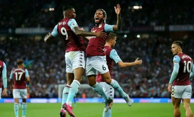 阿夫迪亚空砍37分，马刺115-102击败开拓者，福克斯37分率队稳居西部第五